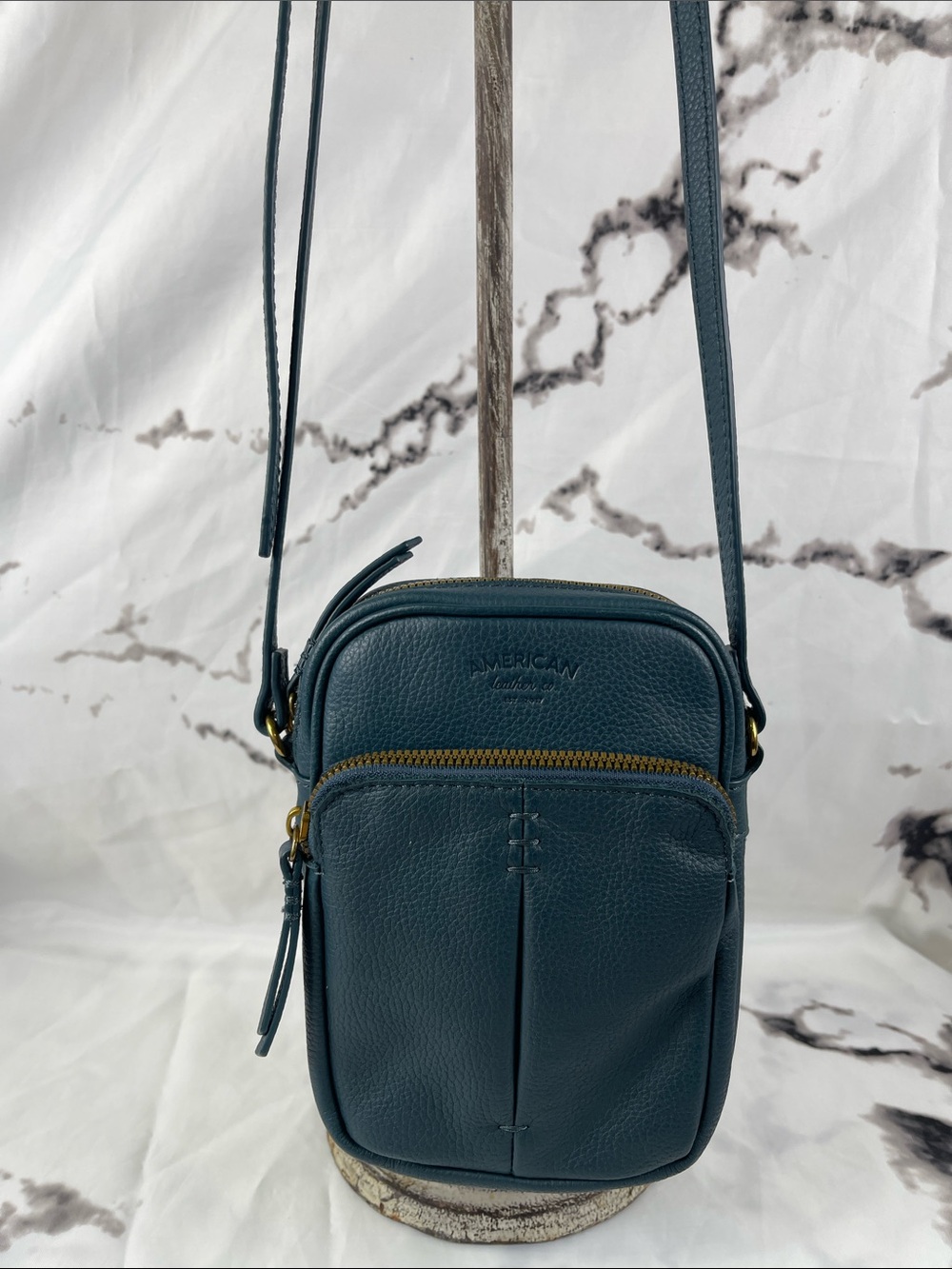 American Leather Company Cleveland Crossbody Purse Teal Zipper Pockets
